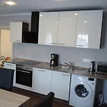 Apart Otel Merkel Wiesbaden