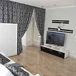 Merkel 4* Wiesbaden