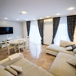 Merkel Apart Otel