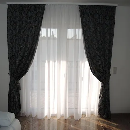 Merkel Apartmanhotel