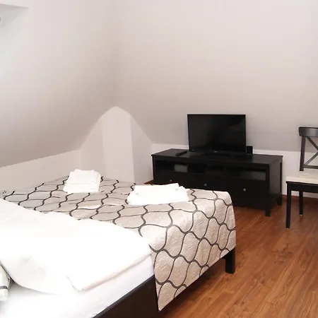 Merkel Apartmanhotel 4*