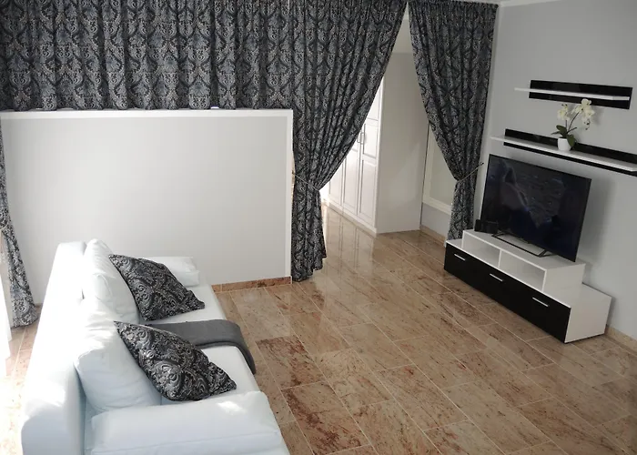 Merkel Apartmanhotel 4*